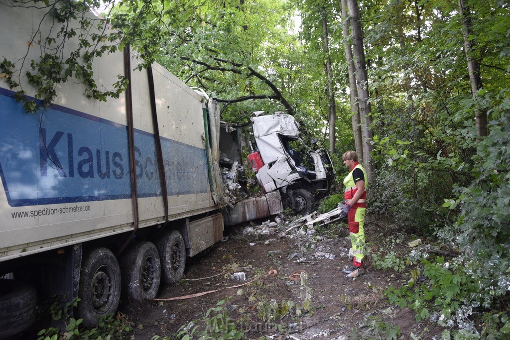 Schwerer VU A 3 Rich Oberhausen Hoehe AK Leverkusen P307.JPG - Miklos Laubert